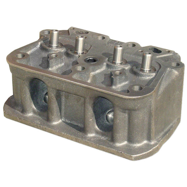 Cylinder Head with Seats and Valve Guides for JD 420, 430 John Deere